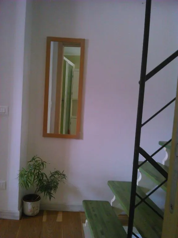 Domus Ausucium Apartment Ossuccio